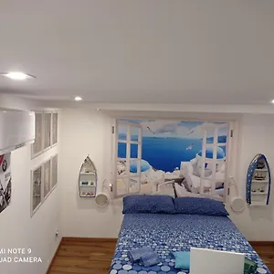 Casa Titanic Siracusa Italien